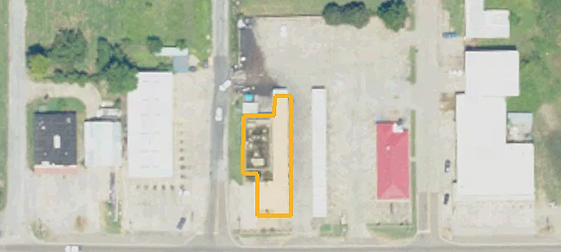1404 Hwy 82nd E