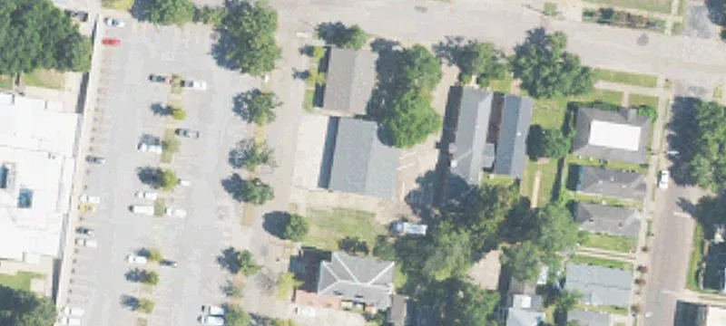 1013 Adams St