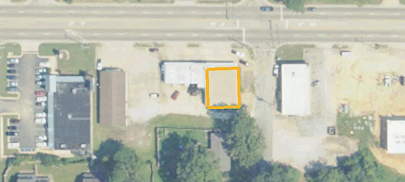 1401 Main St