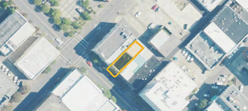 523 Main St