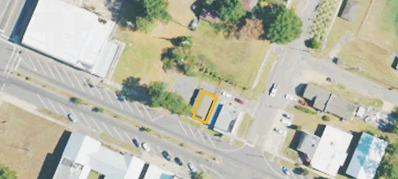 202 Main Ave
