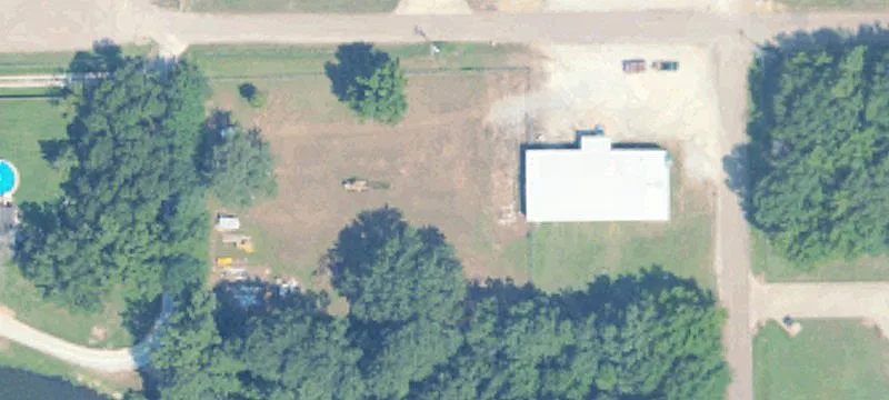 16 Greyhound Rd