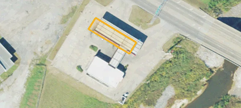 1121 Hwy 39th N