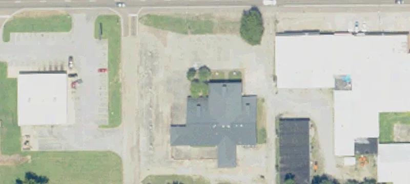 711 Hwy 82nd E