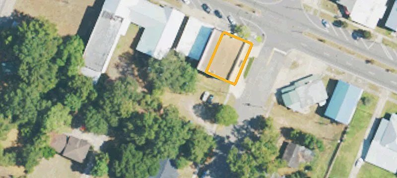 201 Main Ave
