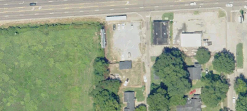 437 Hwy 82nd E