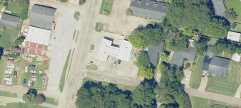 1612 Main St