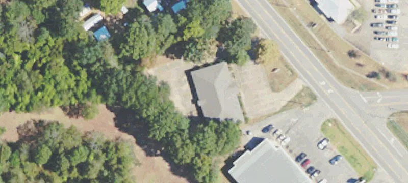 1222 Main St