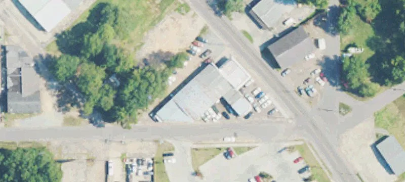 1502 Main St