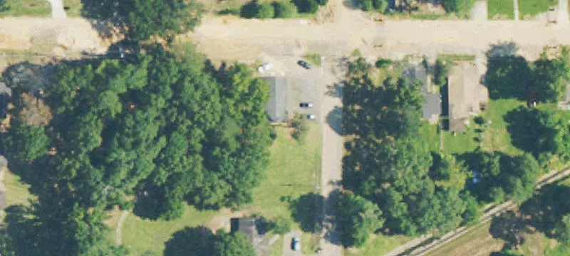 215 Hall Ave