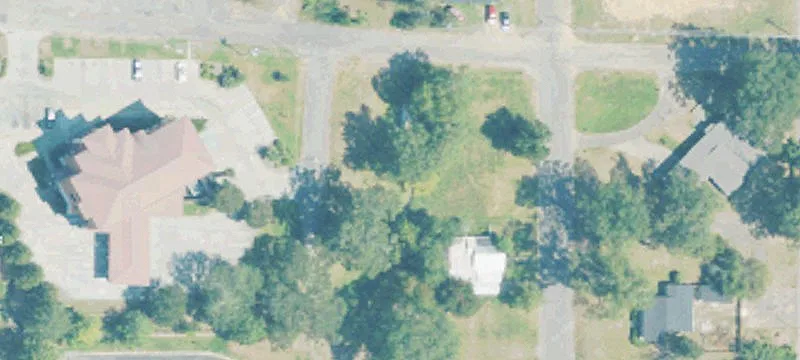 208 14th Ave