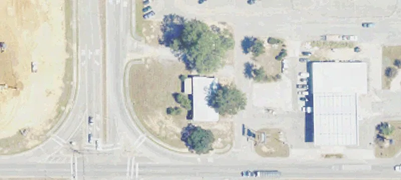 1403 Hwy 43rd N