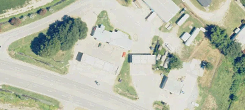 410 Hwy 82nd E