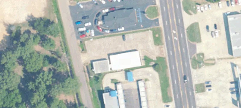 2211 Hwy 45th N
