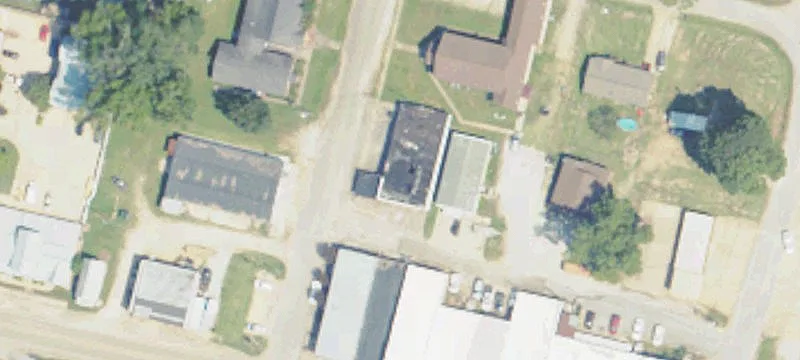 106 2nd Ave