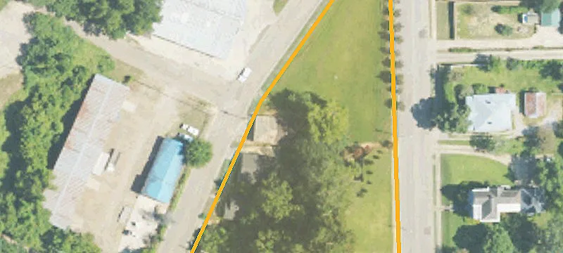 2215 Letitia St