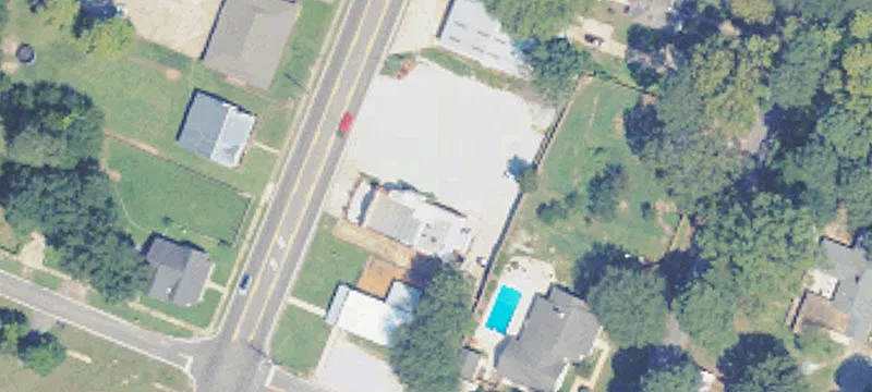 230 4th St