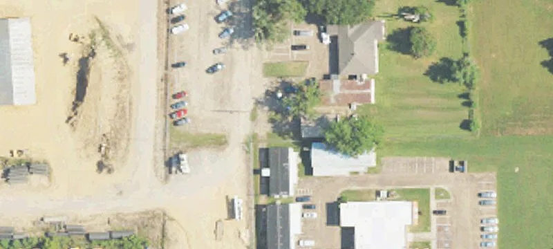 900 Main St