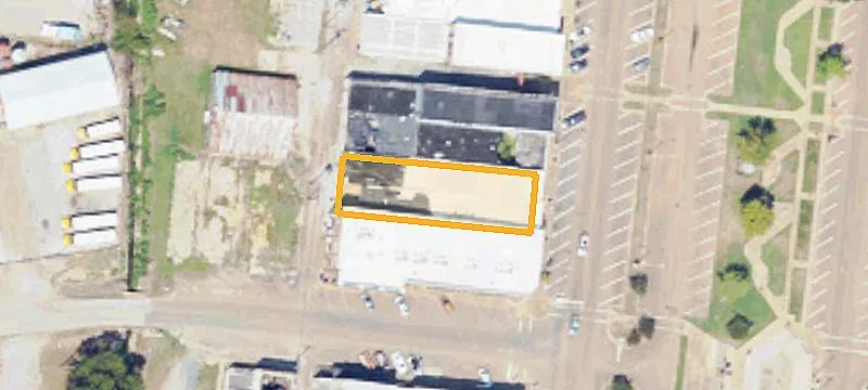 1321 Main St