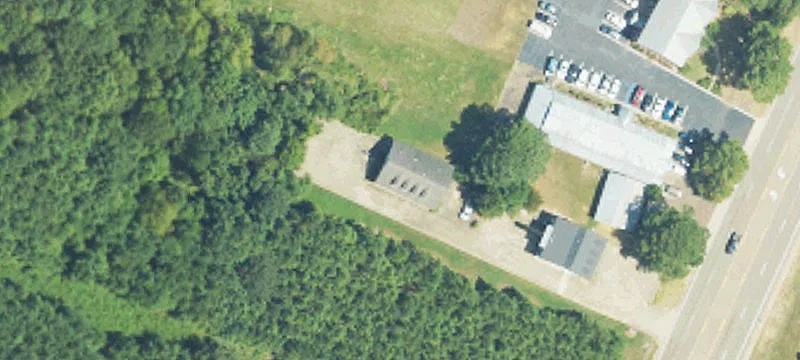 737 Hwy 51