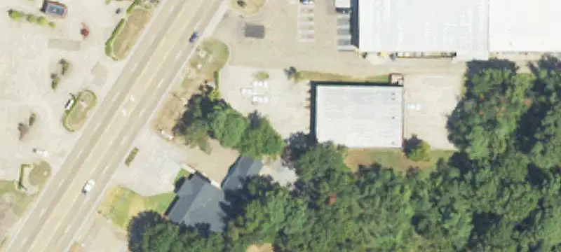 374 Hwy 51