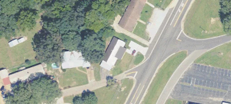 529 Sandhill Ave
