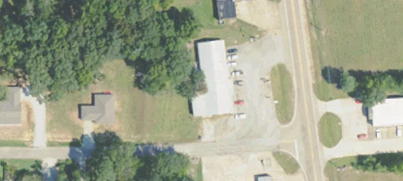 2537 Main St