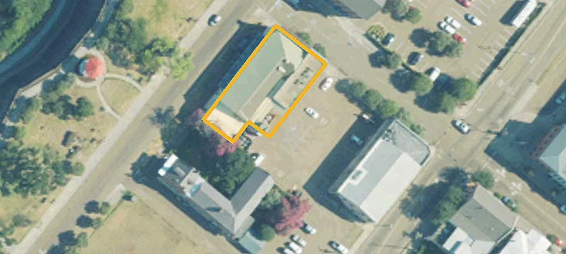 100 Main St