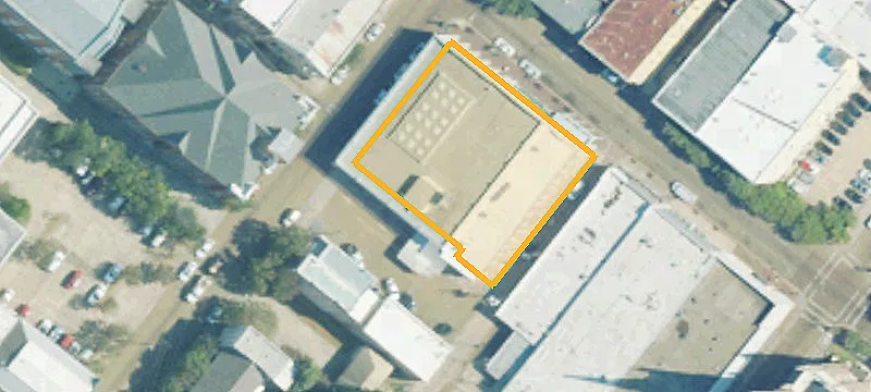 502 Main St