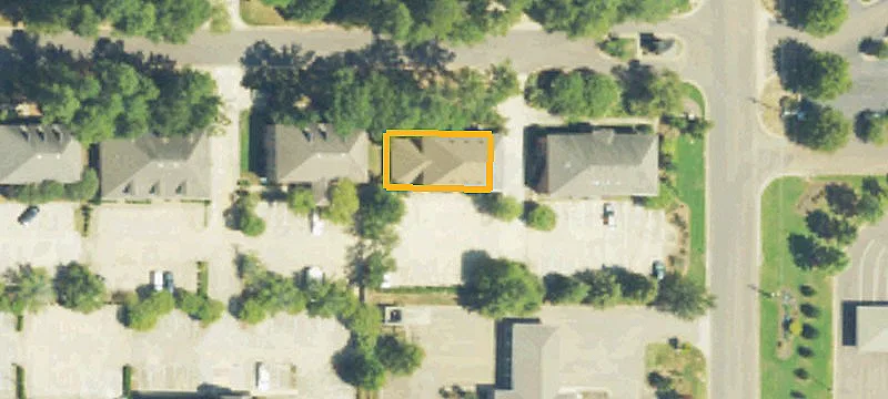 711 Avignon Dr
