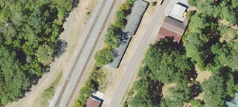 Railrd Ave