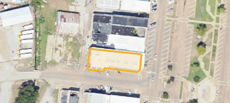 1317 Main St