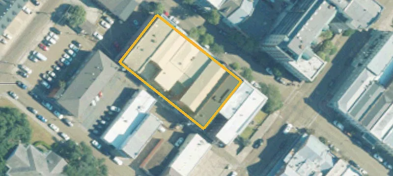 324 Main St