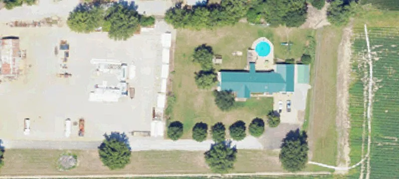 1645 Old Hwy 61st N