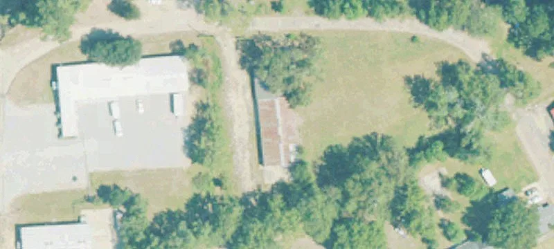 32 Meadowbrook Dr