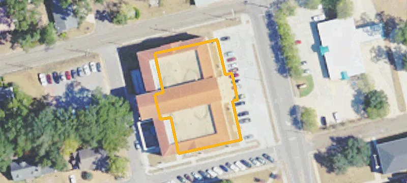 100 Main St