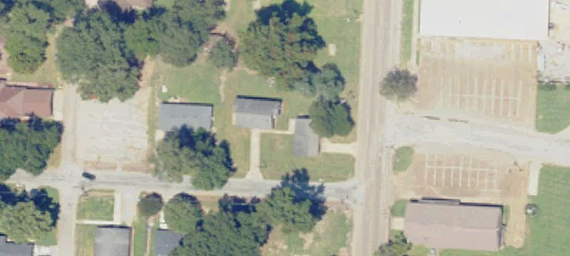 901 Ee N Ave