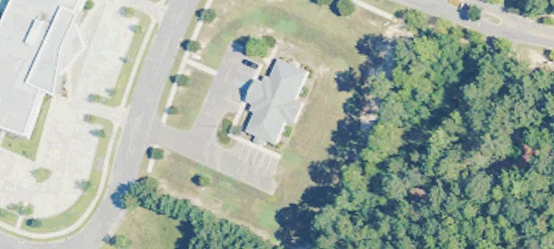 4 Thompson Park