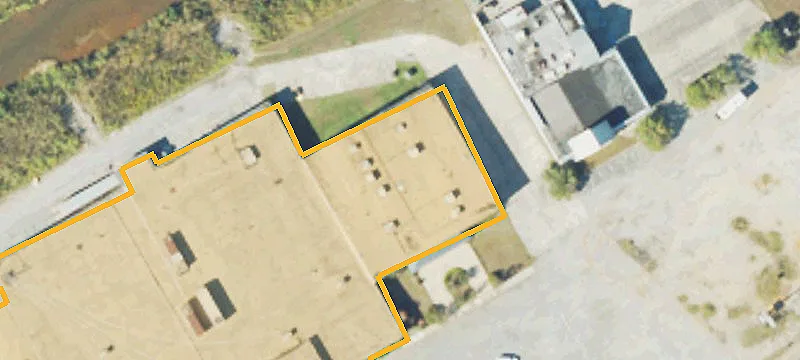 2224 Frontage Rd