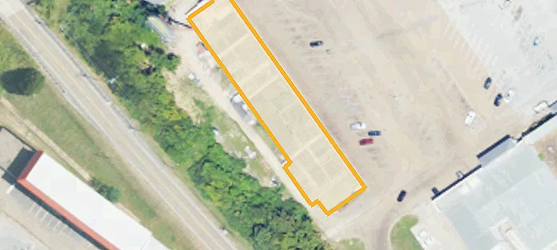 1900 Frontage Rd