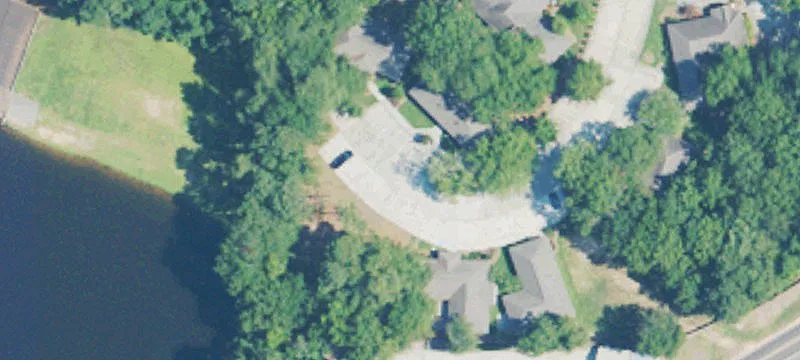140 Mayfair Rd