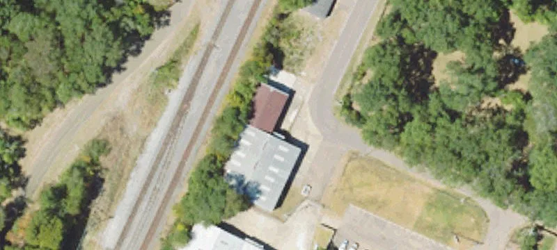 Railrd Ave