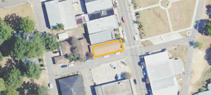 520 Main St