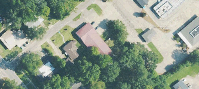806 Winter St