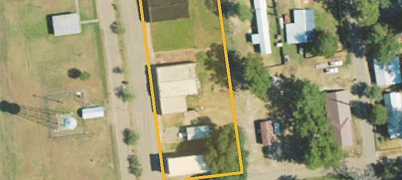 Railrd Ave
