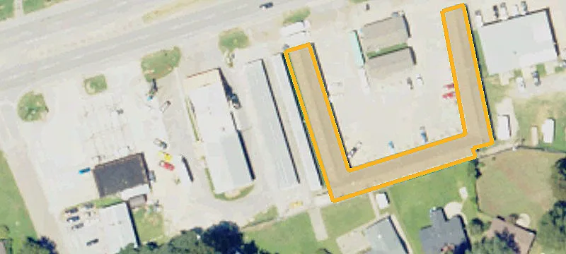 807 Hwy 82nd E