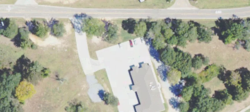 20 Lakeshore Dr