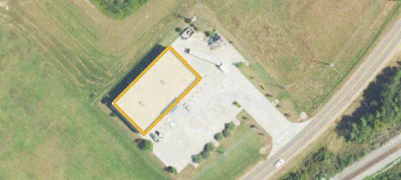 3043 Greenfield Rd