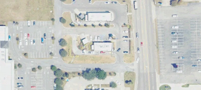 913 Cedar Lk Rd
