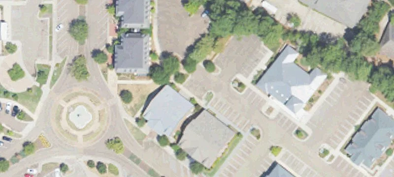 130 Fountains Blvd